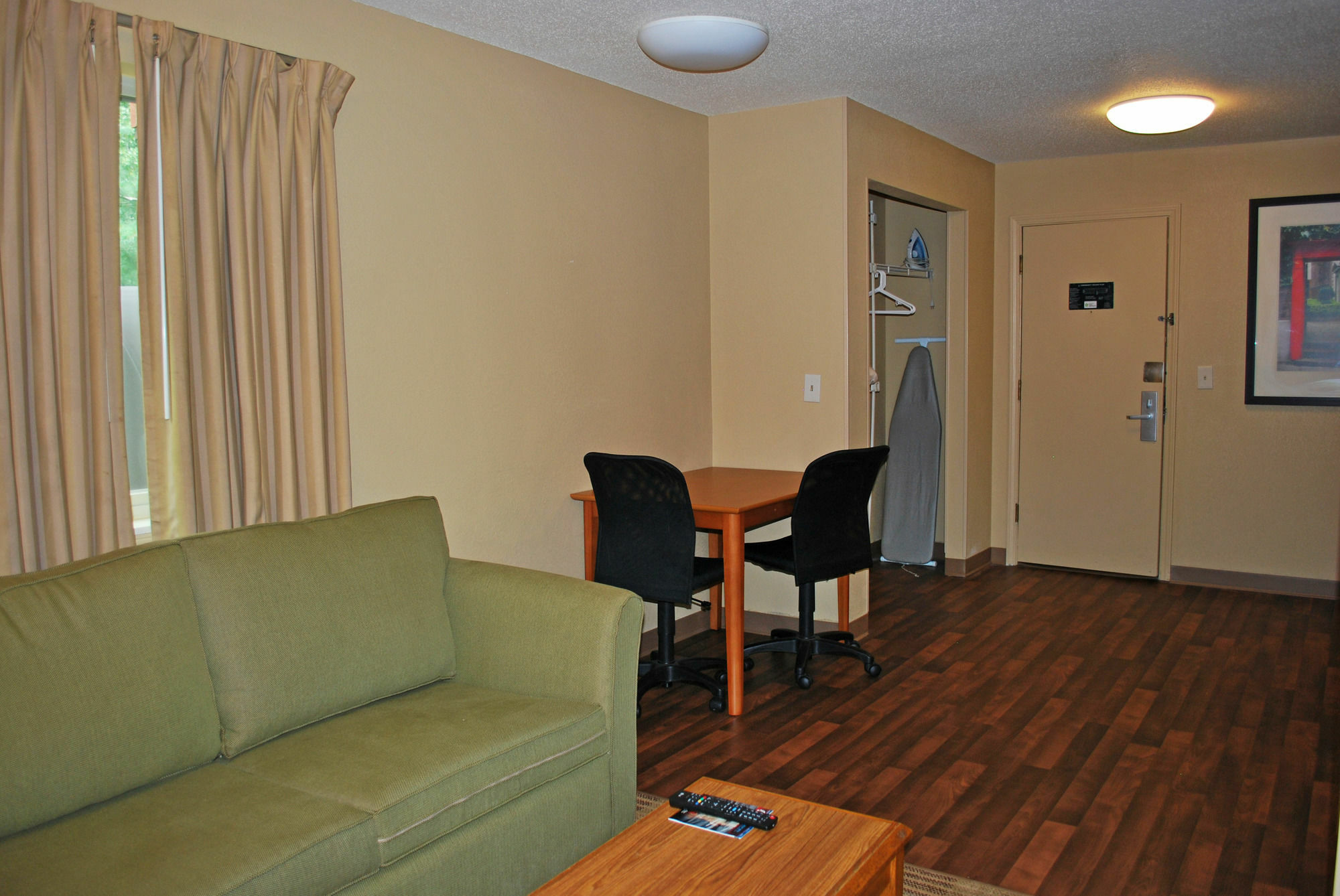 Welcome Suites Hazelwood Extended Stay Hotel Eksteriør billede